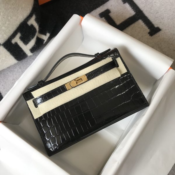 HERMES MINI KELLY POCHETTE CROCODILE GOLD TONED HARDWARE BLACK 22CM