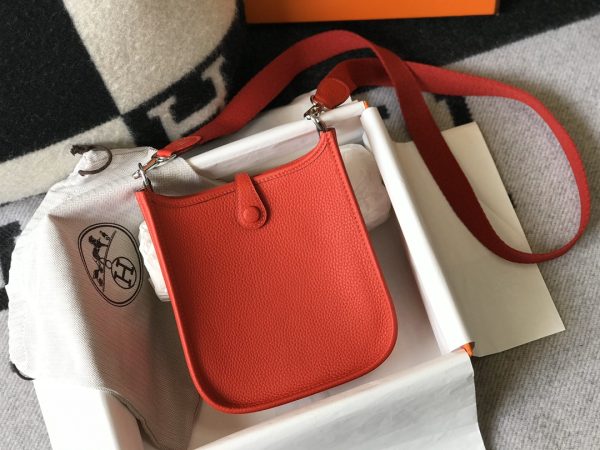 HERMES EVELYNE 16 AMAZONE RED BAG 16CM