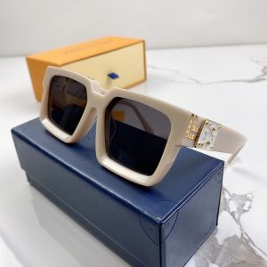 Louis Vuitton Link Cat Eye Sunglasses