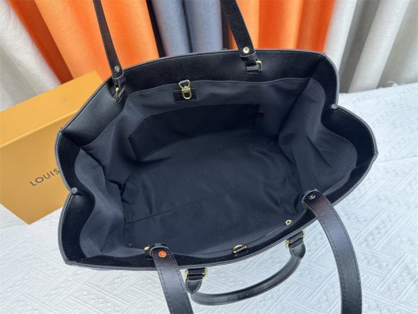 Sac Plat 24H Monogram Eclipse