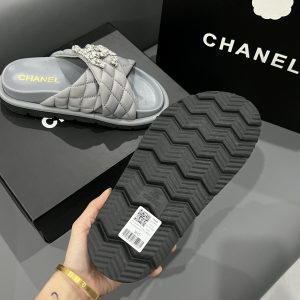 Chanel  Summer Slides