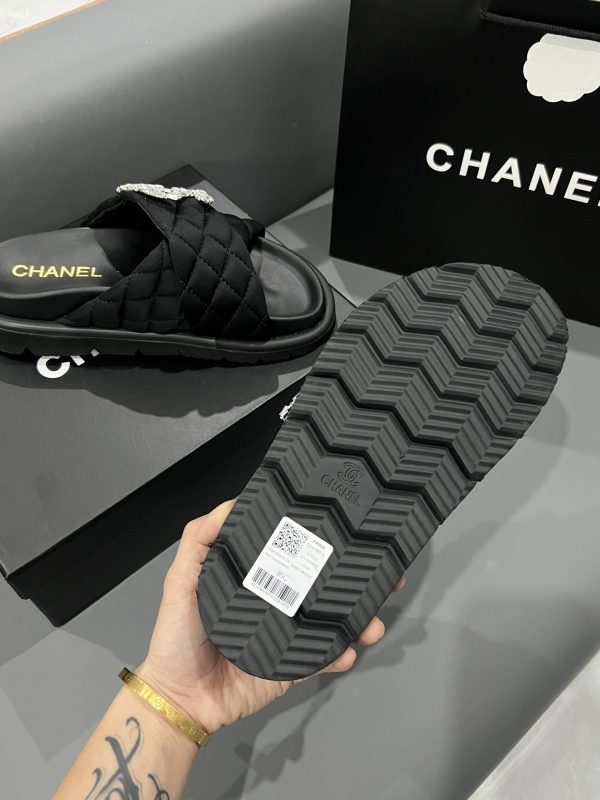 Chanel  Summer Slides