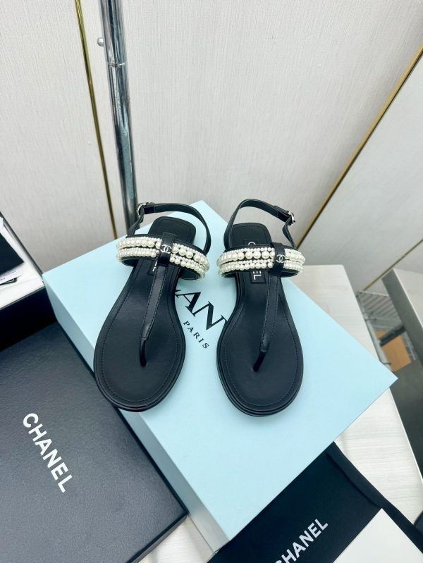 Chanel Women’s Sandals 555