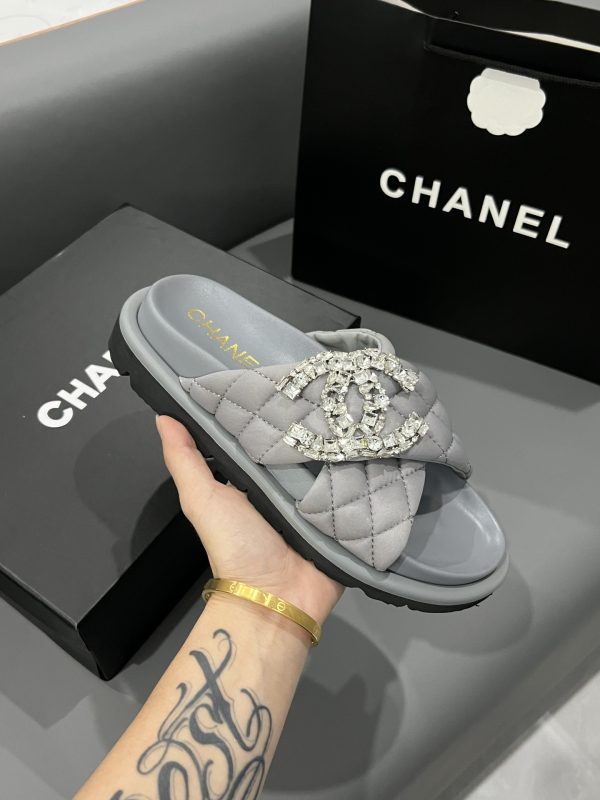 Chanel  Summer Slides