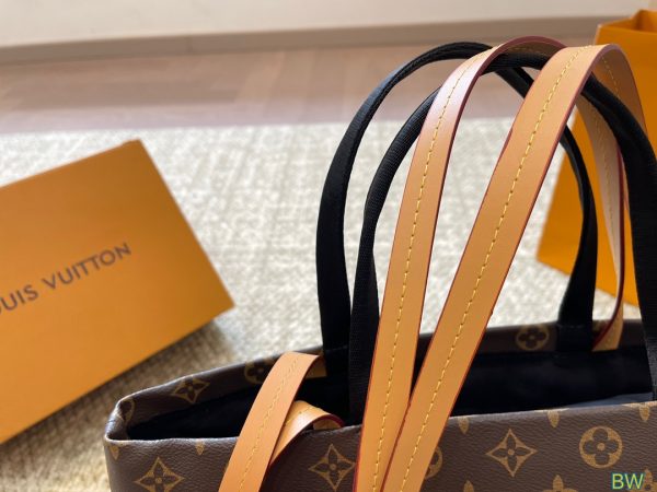 LOUIS VUITTON Monogram Grand Palais MM Brown