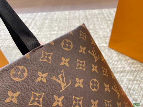 LOUIS VUITTON Monogram Grand Palais MM Brown