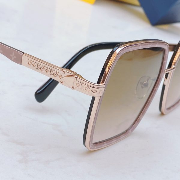 Louis Vuitton Link Cat Eye Sunglasses