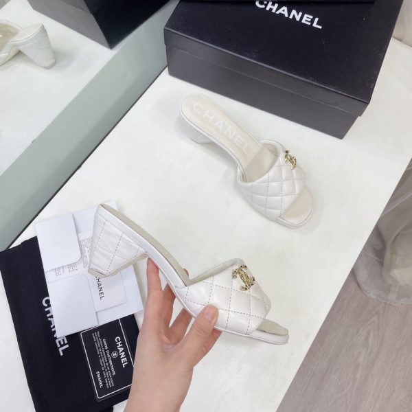 Designer Chanel High Heel Shoes 044