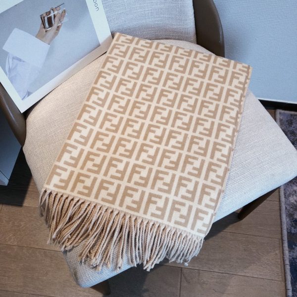 Luxury Edition Fendi Scarf 015