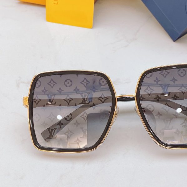 Louis Vuitton Link Cat Eye Sunglasses