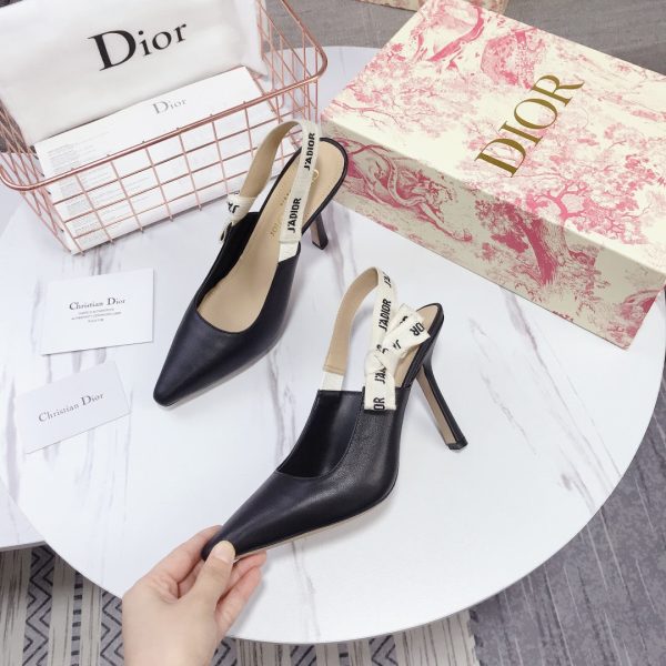 Designer Dior HIGH HEELS 051