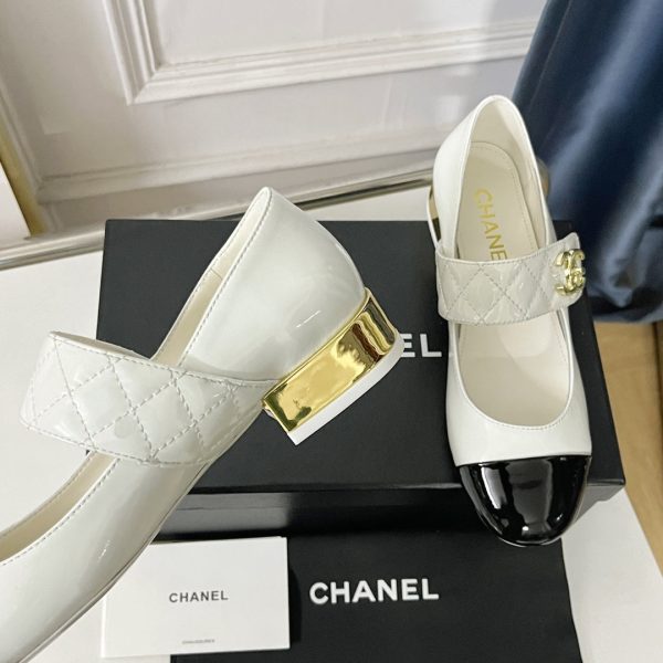 Designer Chanel High Heel Shoes 016