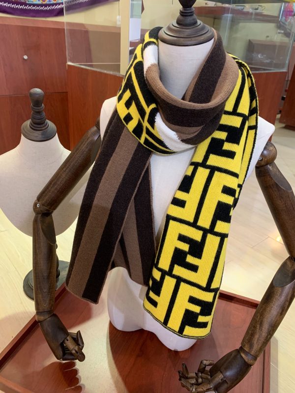 Luxury Edition Fendi Scarf 008