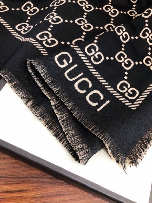 Luxury Edition GG Scarf 037