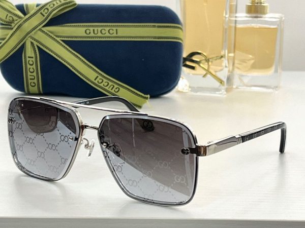 Gucci Square Frame Sunglasses