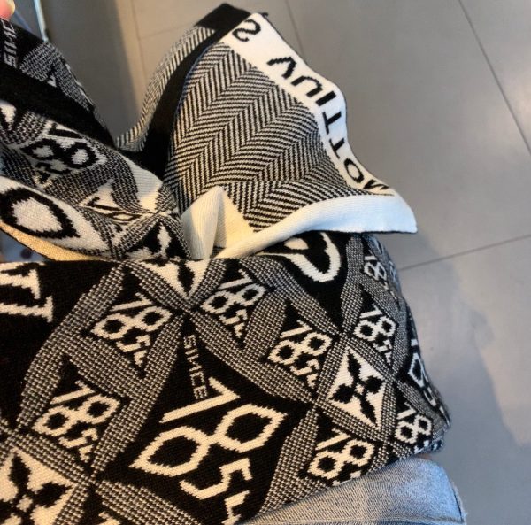 Luxury Edition LV Scarf 008