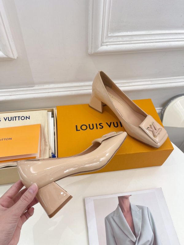 Designer LV High Heel Shoes 037