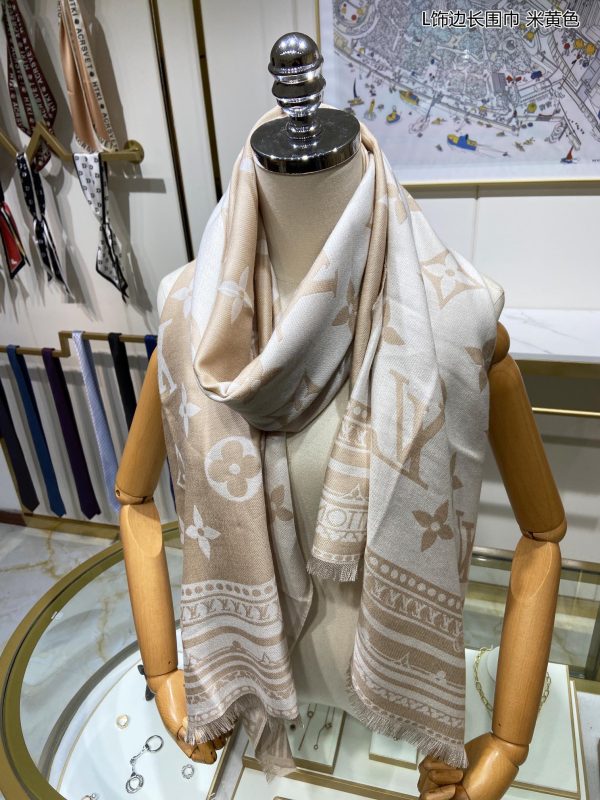 Luxury Edition LV Scarf 004