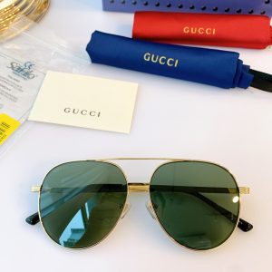 Gucci Navigator Frame Sunglasses