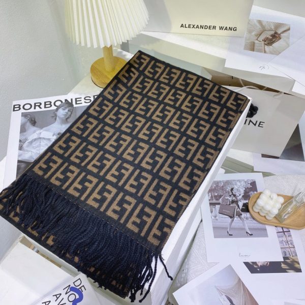 Luxury Edition Fendi Scarf 018