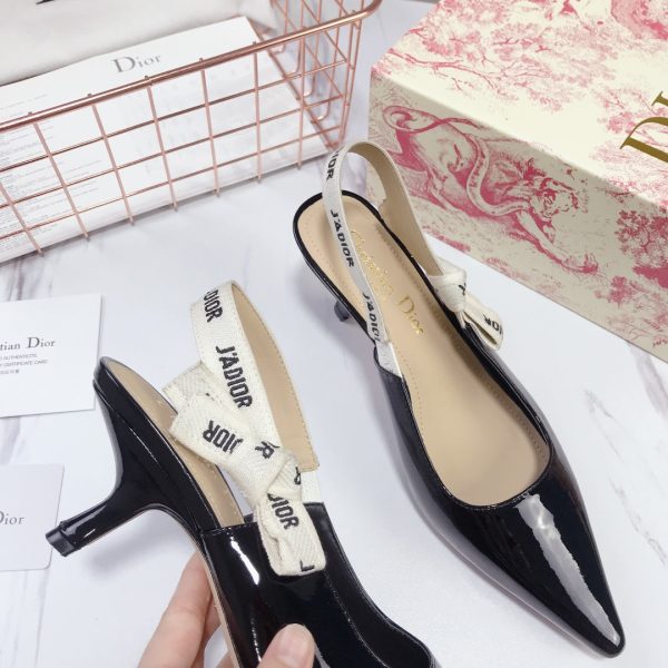 Designer Dior HIGH HEELS 053