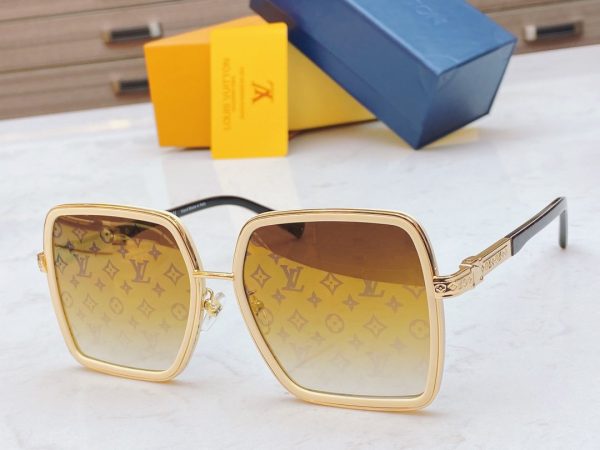 Louis Vuitton Link Cat Eye Sunglasses