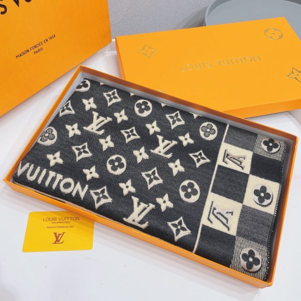 Luxury Edition LV Scarf 017