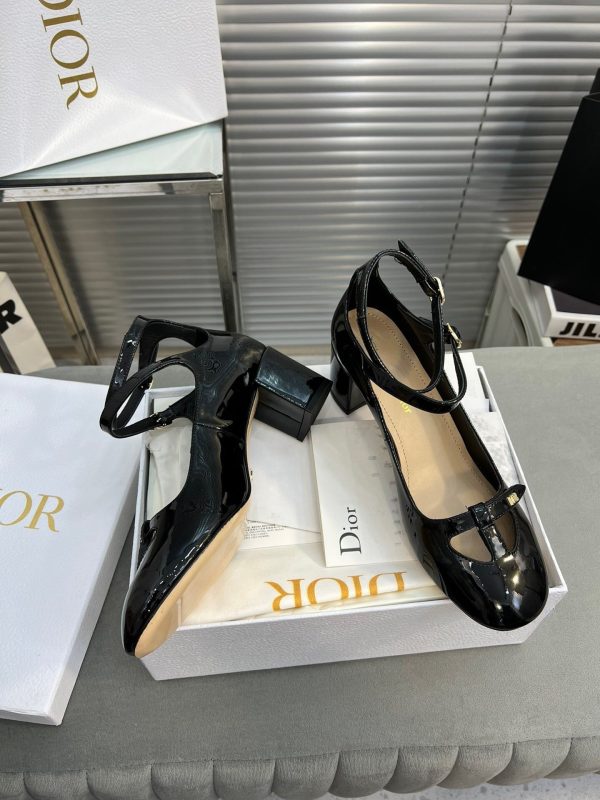 Designer Dior HIGH HEELS 077