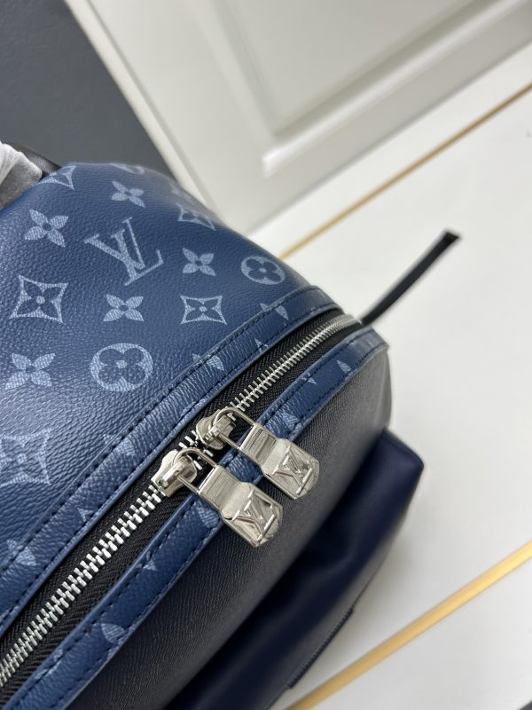 LOUIS VUITTON DISCOVERY BACKPACK PM COBALT