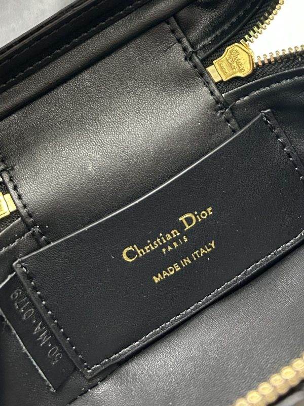 Dior 30 Montaigne