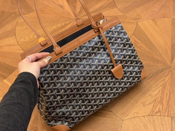 Goyard Bellechasse PM Bag