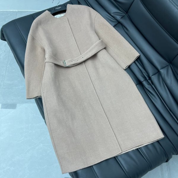 Women CD Wrap Coat 001