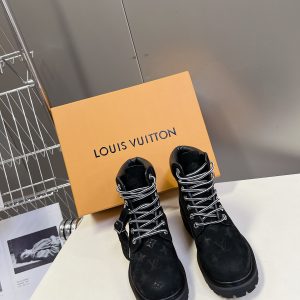 LV WOMEN’S BOOTS