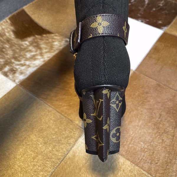 LV WOMEN’S BOOTS