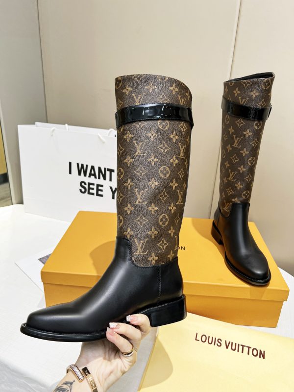 LV WOMEN’S BOOTS