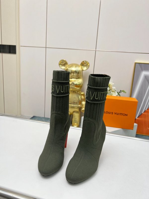 LV WOMEN’S BOOTS