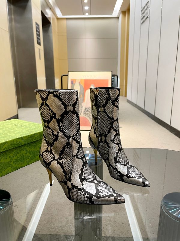 GUCCI WOMEN’S BOOTS